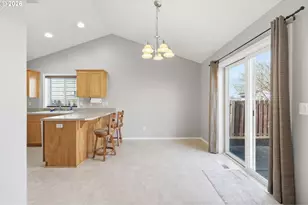 415 Maple Ct, Mount Angel, OR 97362 - Photo 18