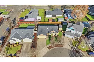 415 Maple Ct, Mount Angel, OR 97362 - Photo 38