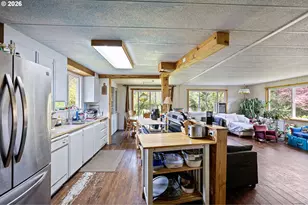 25669 Cochran Ct, Veneta, OR 97487 - Photo 26