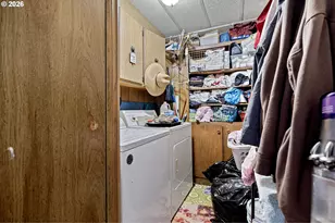25669 Cochran Ct, Veneta, OR 97487 - Photo 30