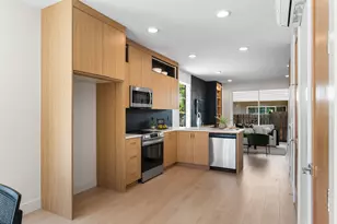 3001 NE Ainsworth St, Portland, OR 97211 - Photo 4