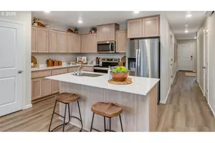 6112 SE 16th St, Gresham, OR 97080 - Photo 6