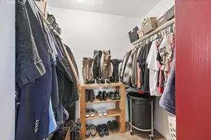 6842 Jessica Dr, Springfield, OR 97478 - Photo 16