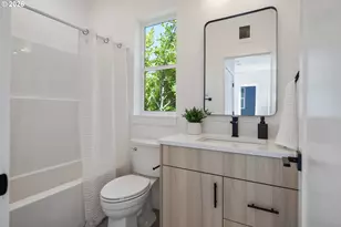 3817 SW Pomona St, Portland, OR 97219 - Photo 18