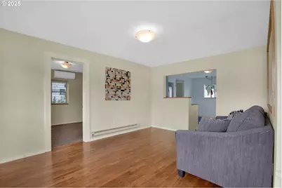 728 E Whiteaker Ave, Cottage Grove, OR 97424 - Photo 10