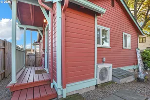 728 E Whiteaker Ave, Cottage Grove, OR 97424 - Photo 26