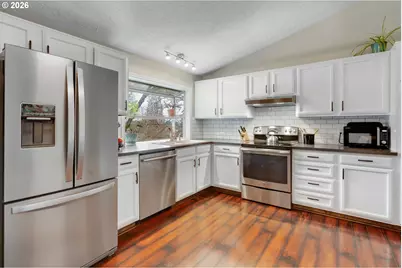 2215 NE 155th St, Vancouver, WA 98686 - Photo 14