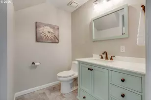 2215 NE 155th St, Vancouver, WA 98686 - Photo 32