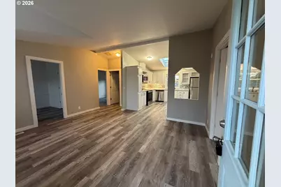1805 NE 94th St, Vancouver, WA 98665 - Photo 4