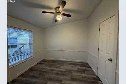1805 NE 94th St, Vancouver, WA 98665 - Photo 12