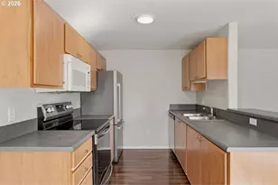 697 NE 162nd Ave, Portland, OR 97230 - Photo 14
