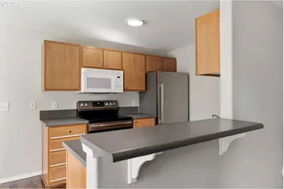 697 NE 162nd Ave #308, Portland, OR 97230 - Photo 10