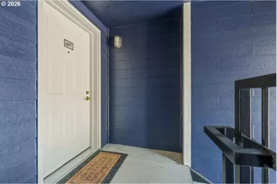 697 NE 162nd Ave #308, Portland, OR 97230 - Photo 4
