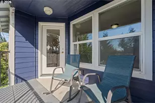 697 NE 162nd Ave, Portland, OR 97230 - Photo 24