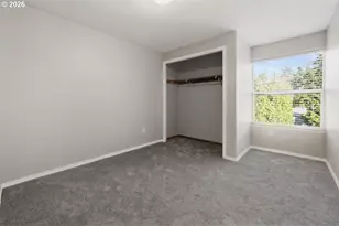 697 NE 162nd Ave, Portland, OR 97230 - Photo 32