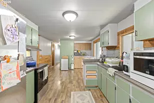 3197 Bilger Creek Rd, Myrtle Creek, OR 97457 - Photo 12