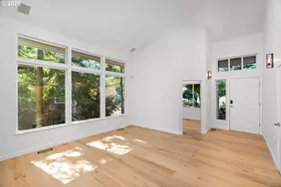 3140 NE Rocky Butte Ln, Portland, OR 97220 - Photo 6