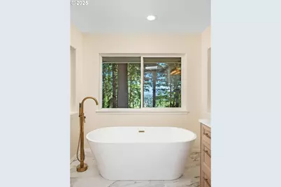 3140 NE Rocky Butte Ln, Portland, OR 97220 - Photo 28