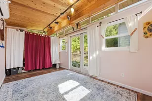 7100 SE Harrison Ct, Portland, OR 97215 - Photo 22