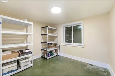 7100 SE Harrison Ct, Portland, OR 97215 - Photo 30