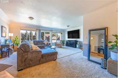 2885 May St, Hood River, OR 97031 - Photo 12