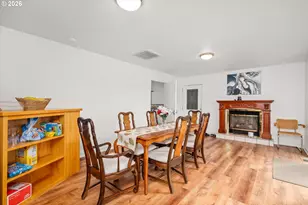 805 Queens Ave, Creswell, OR 97426 - Photo 8