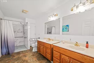 805 Queens Ave, Creswell, OR 97426 - Photo 20