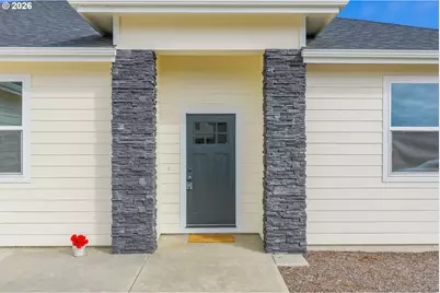 1849 Steelhead St, North Bend, OR 97459 - Photo 6