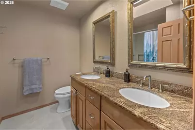 6013 SW Orchid Dr, Portland, OR 97219 - Photo 22