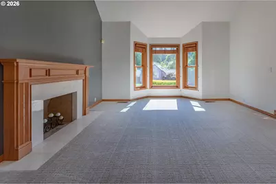 6013 SW Orchid Dr, Portland, OR 97219 - Photo 4