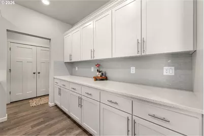 8643 N Wright St, Camas, WA 98607 - Photo 10