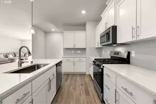 8643 N Wright St, Camas, WA 98607 - Photo 12