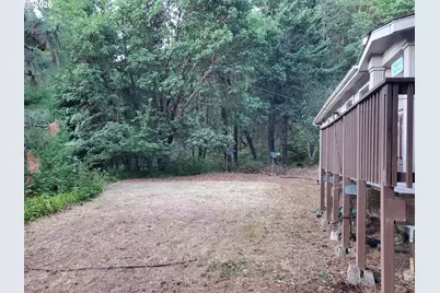 862 Autumn Ln, Glendale, OR 97442 - Photo 30