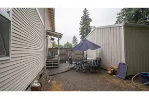 1380 Quince St, Sweet Home, OR 97386 - Photo 8