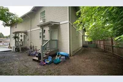 1380 Quince St, Sweet Home, OR 97386 - Photo 4