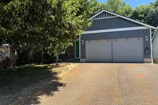 851 Griffin Dr, Monmouth, OR 97361 - Photo 2