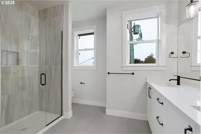 6008 SW 18th Dr, Portland, OR 97239 - Photo 42