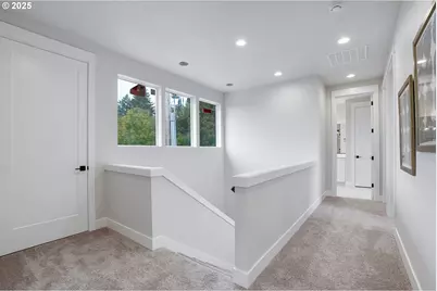 6008 SW 18th Dr, Portland, OR 97239 - Photo 26