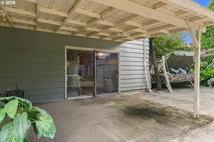 142 NE 10th Ave, Canby, OR 97013 - Photo 24