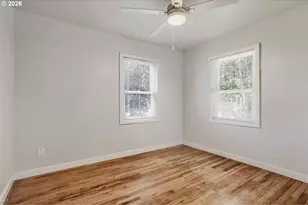 8807 NE Sacramento St, Portland, OR 97220 - Photo 18