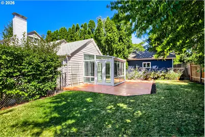 8807 NE Sacramento St, Portland, OR 97220 - Photo 26