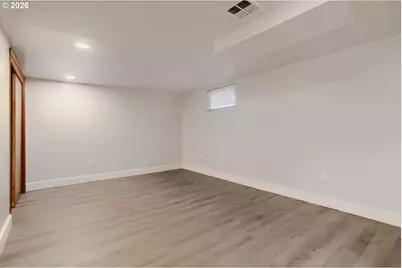 8807 NE Sacramento St, Portland, OR 97220 - Photo 20