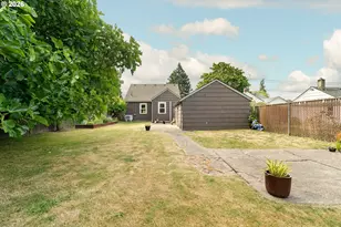 1553 E 2nd St, Newberg, OR 97132 - Photo 30