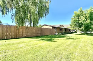 2323 Failing Ave, Baker City, OR 97814 - Photo 24