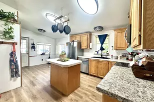 2323 Failing Ave, Baker City, OR 97814 - Photo 10