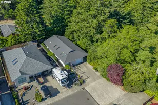 786 Edwards Ave, Coos Bay, OR 97420 - Photo 28