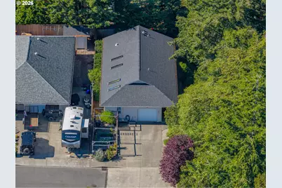 786 Edwards Ave, Coos Bay, OR 97420 - Photo 30