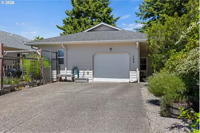 786 Edwards Ave, Coos Bay, OR 97420 - Photo 1