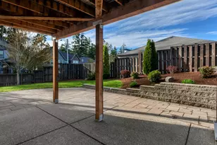 20381 SW Navarre Ln, Beaverton, OR 97007 - Photo 32