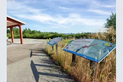 20381 SW Navarre Ln, Beaverton, OR 97007 - Photo 42